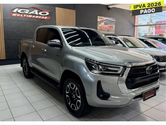 TOYOTA HILUX 2.8 D-4D TURBO DIESEL CD SRX LIMITED 4X4 AUTOMÁTICO